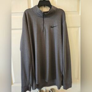 Men's Nike zip up jacket XL